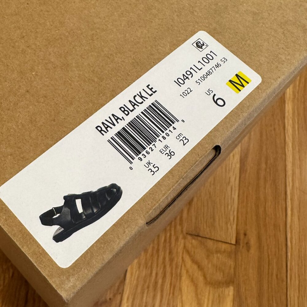 Vince Rava Fisherman Sandal - Black - Size 6 - Picture 6 of 7